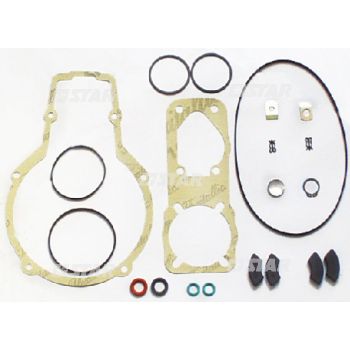 GASKET KIT GOV/K NAVISTAR